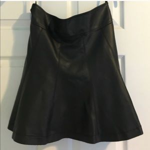 Fade faux leather skirt